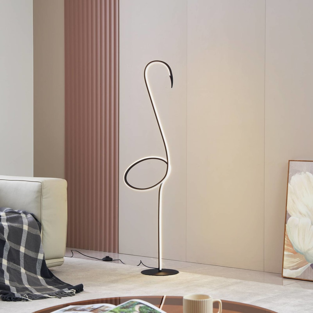 LED Stehlampe aus Metall, schwarz - Maisons Du Monde