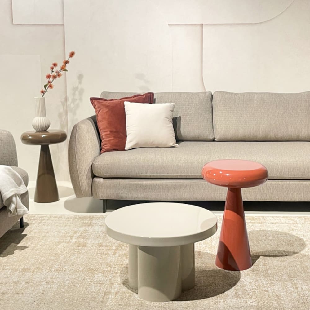 Table basse d'appoint en acier laqué Red