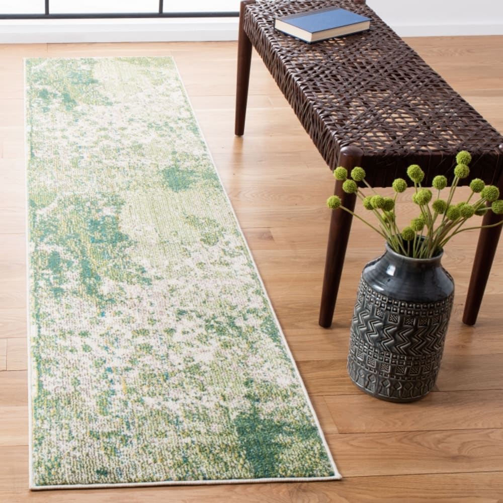 Tapis contemporain en polypropylène vert/blanc, 66 x 183 cm — vue 3