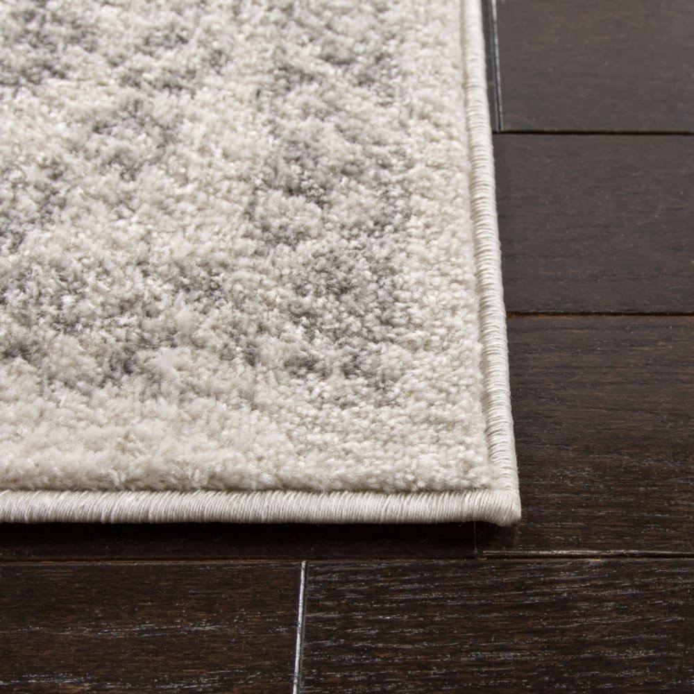 Tapis vintage patiné en polypropylène blanc/argent, 235 x 235 cm — vue 4