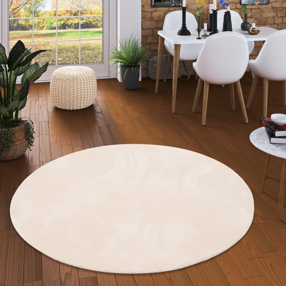 Tapis en fausse fourrure rond uni crème 200x200 cm — vue 3