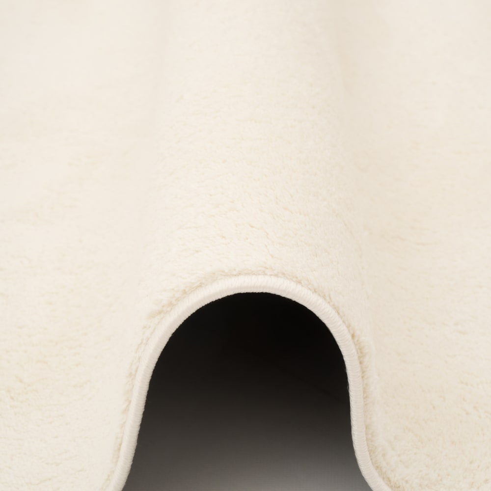 Tapis à poils longs moelleux uni crème 160x230 cm — vue 4