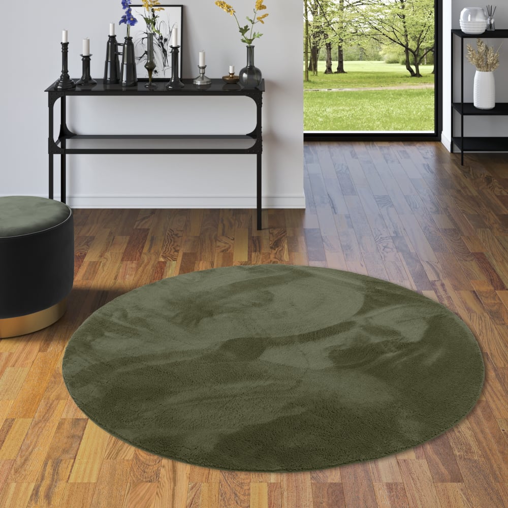 Tapis en fausse fourrure rond uni vert sapin 120x120 cm — vue 3