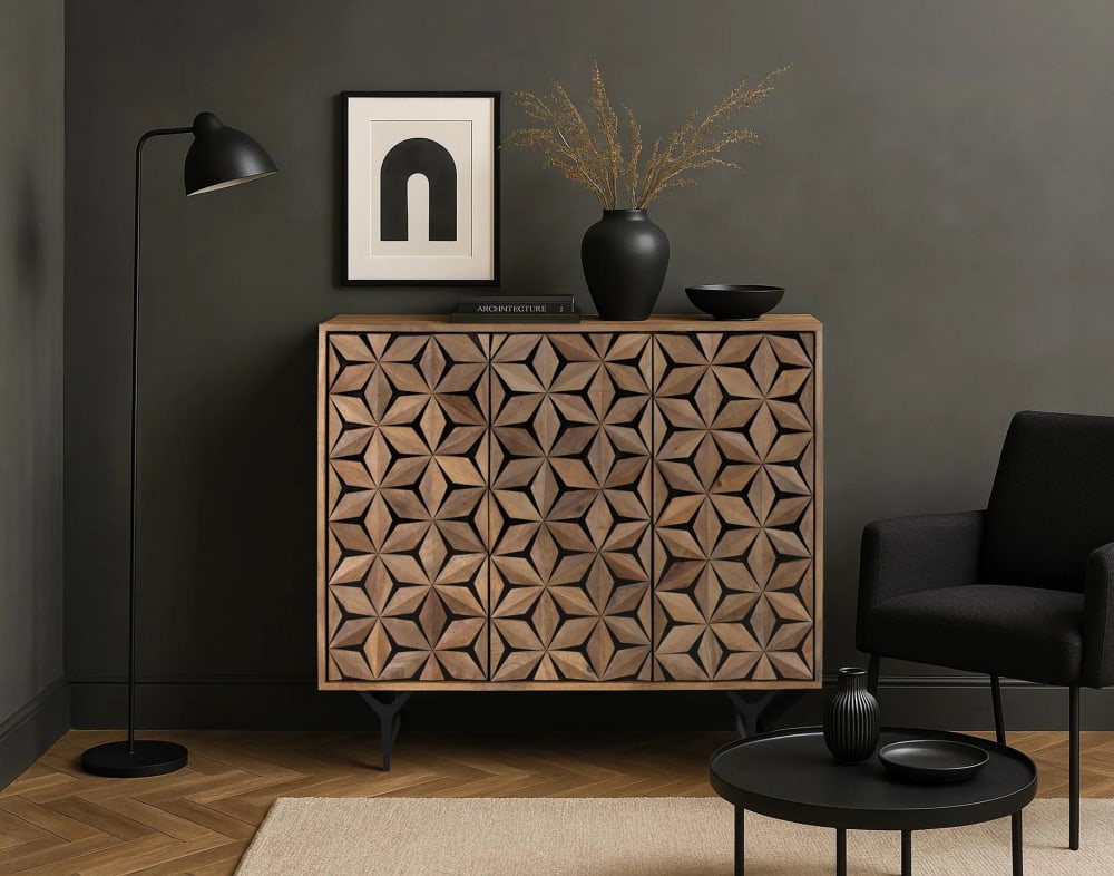 Sideboard aus massivem Mangoholz und handgeschnitzter Front -