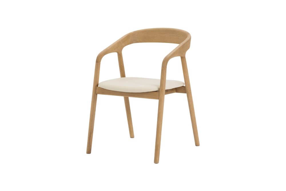 Chaise en chêne massif et cuir vegan beige Chaise en chêne massif et cuir vegan beige