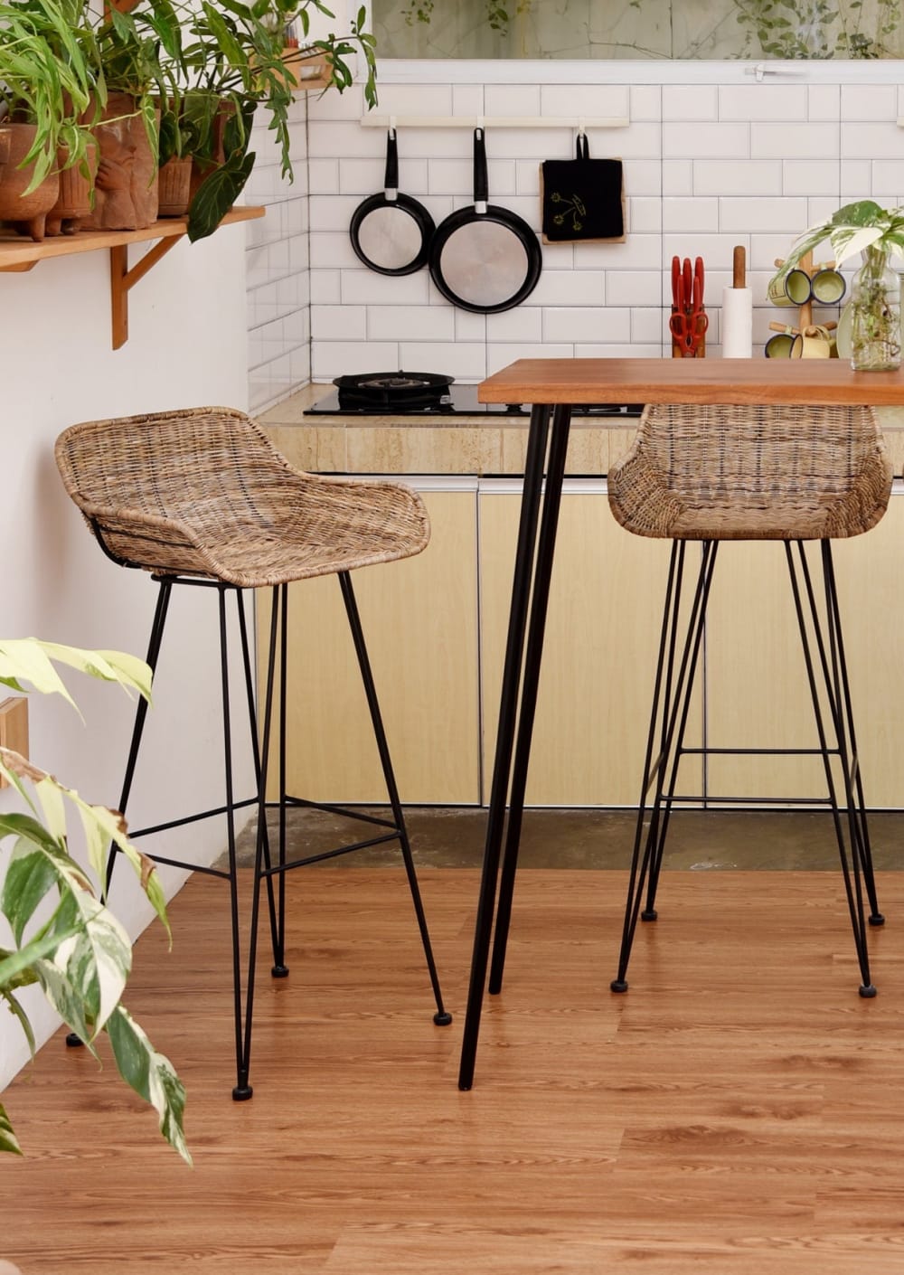 Nordlys Barhocker (2er Set) aus Metall und Fasern Braun style exotic Braun Rattan