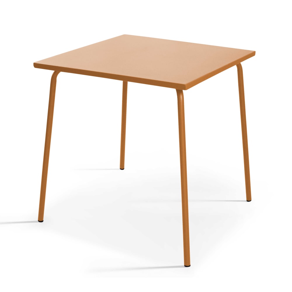 Table de jardin carrée