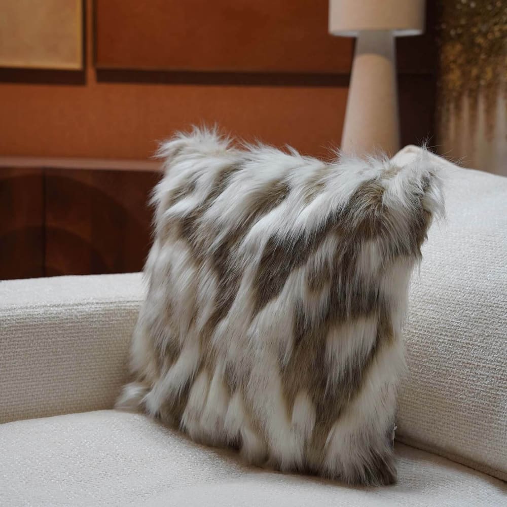 Kissen in Fell-Optik, beige, 45x45cm - Maisons Du Monde