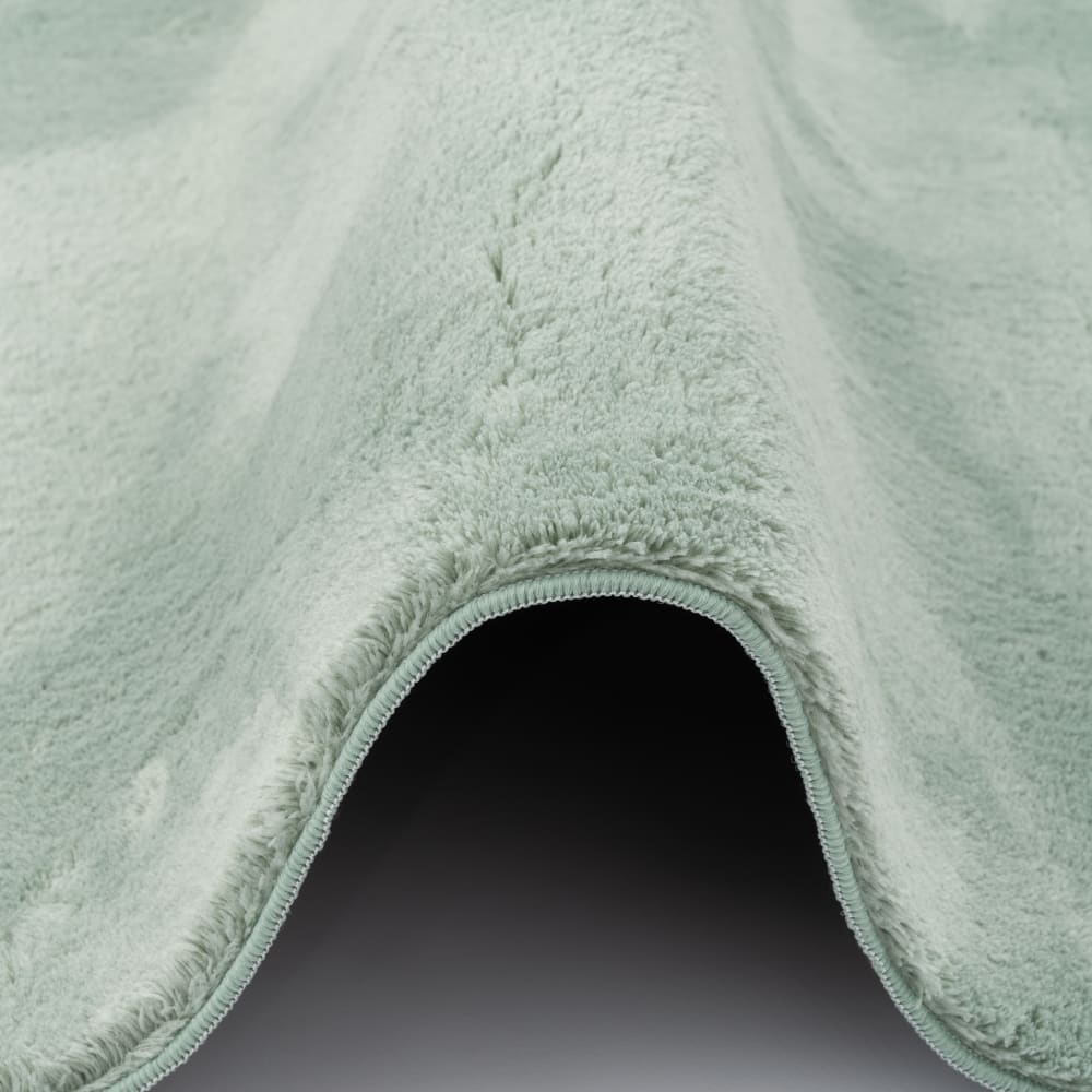 Tapis en fausse fourrure uni vert 80x150 cm — vue 4