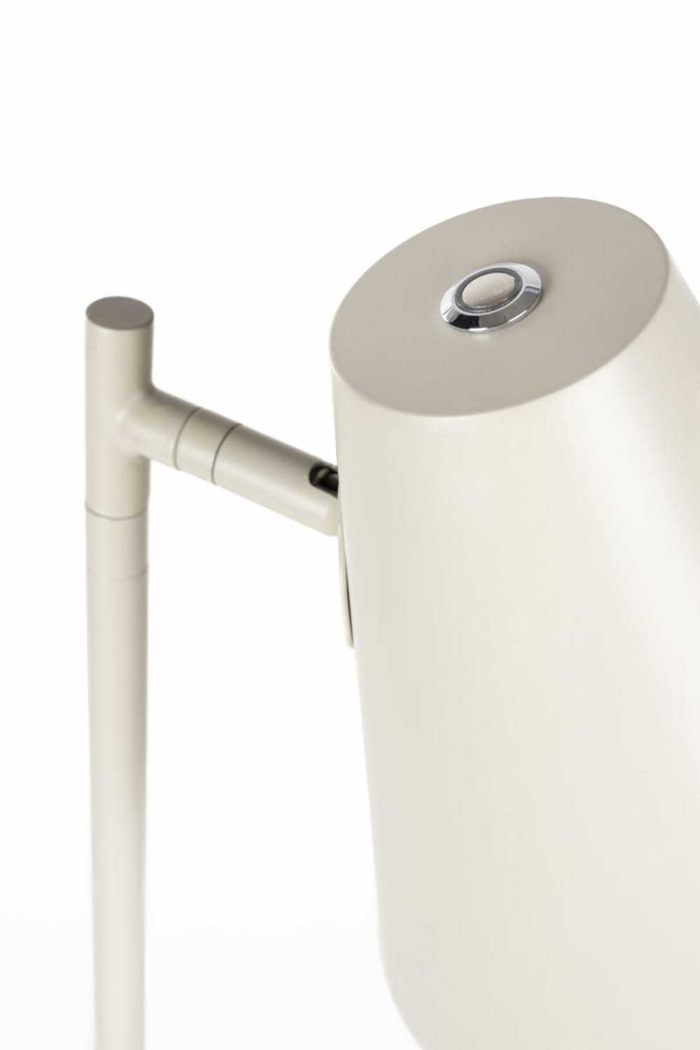 Lampadaire design en métal beige — vue 4