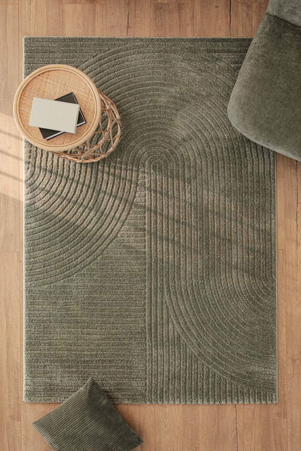 Tapis à relief vert olive design 200x290 cm