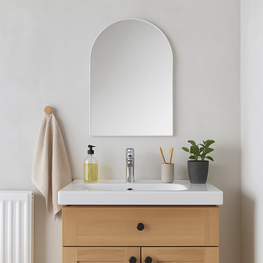 Bogenförmiger Spiegelschrank mit Metallrahmen, 61x91 cm - Maisons