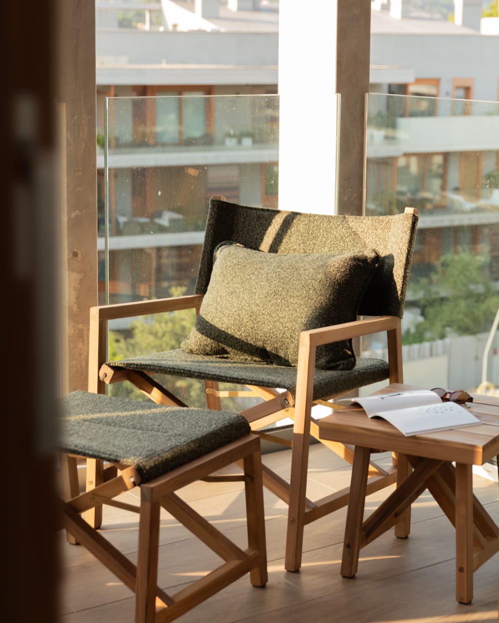 Fauteuil fauteuil club avec repose-pieds vert