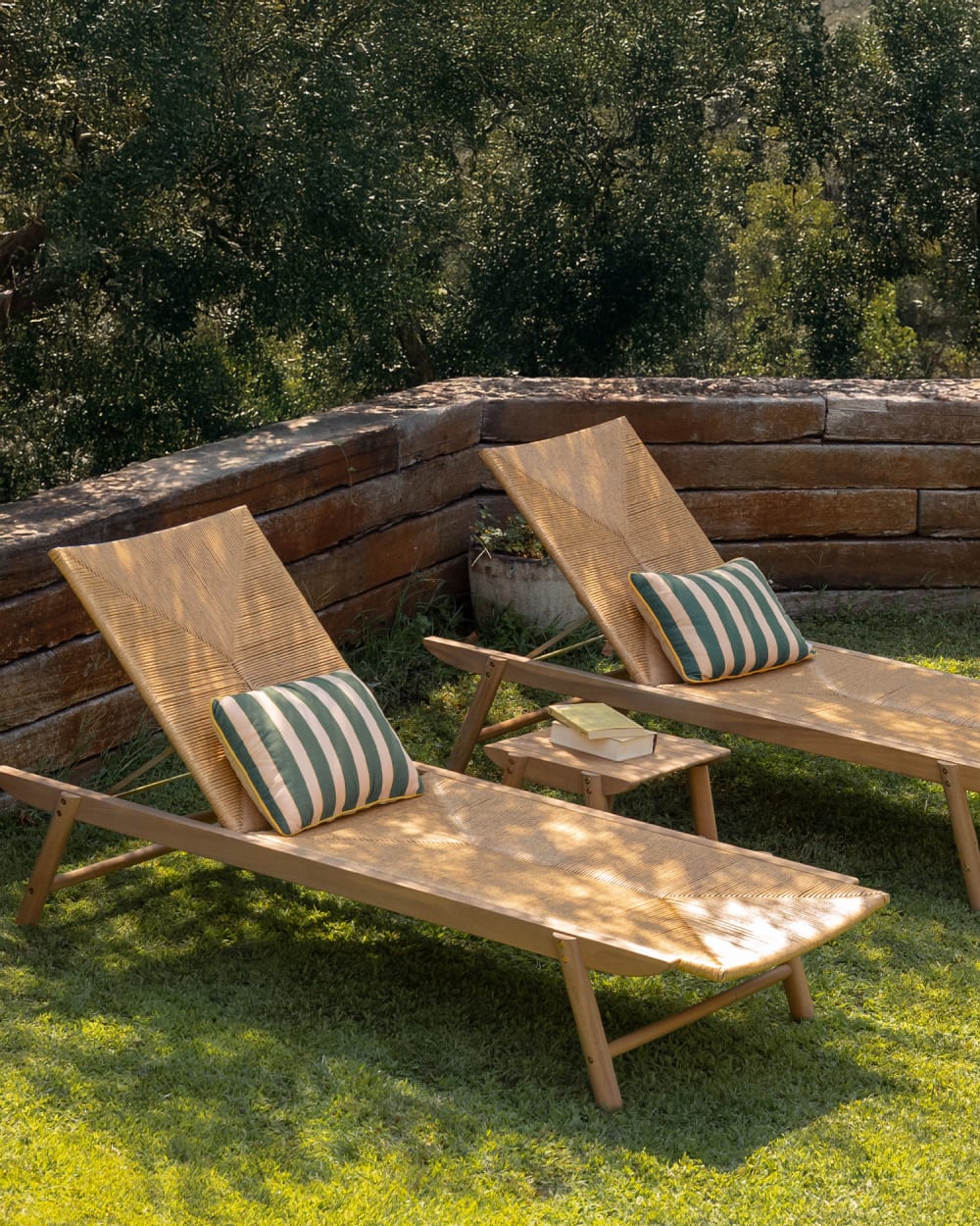 Chaise Longue en bois et rotin