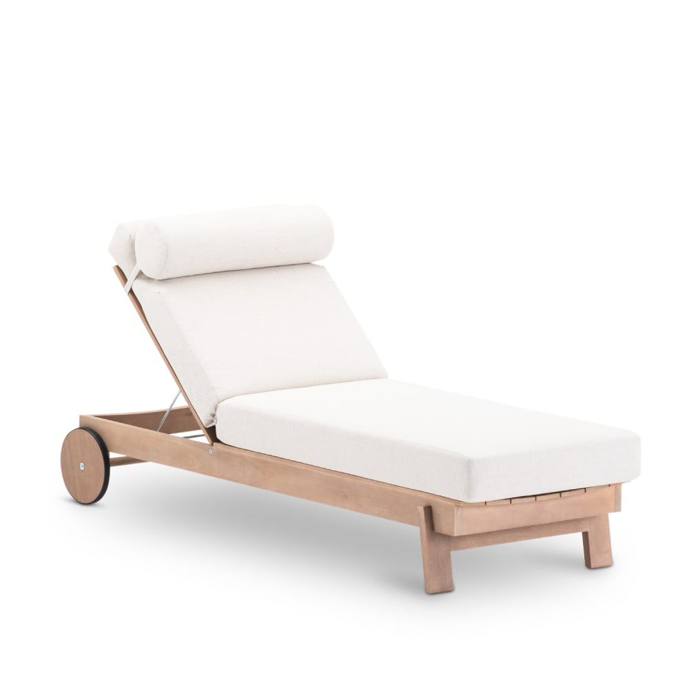 Chaise longue en bois avec coussin