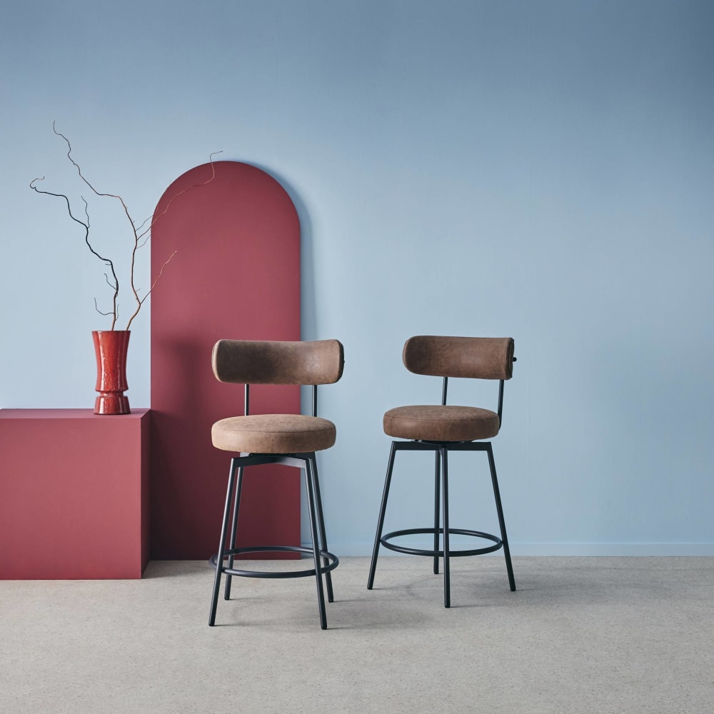 Tabouret de bar assise rotative métal noir et simili cuir marron (lot