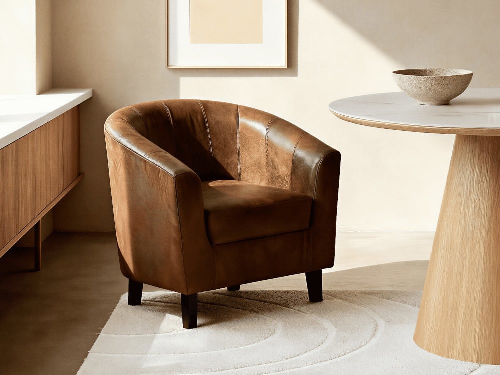 Fauteuil droit microfibre marron