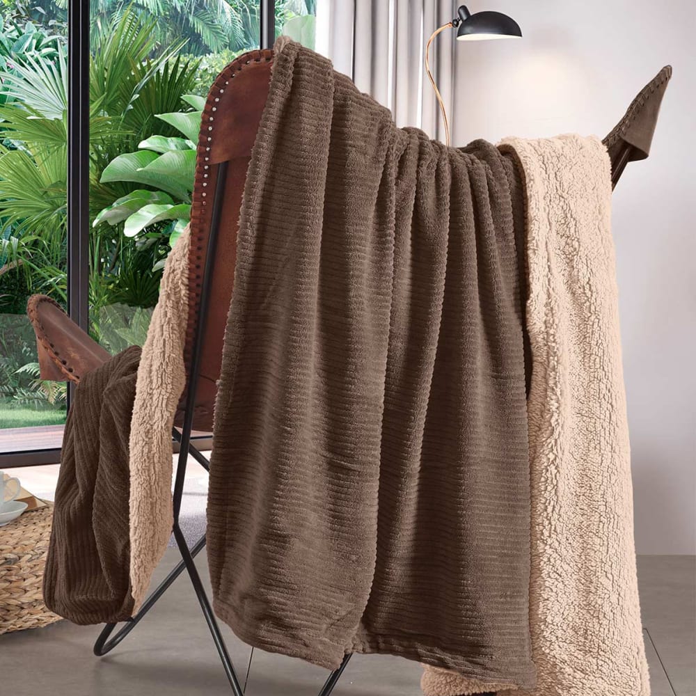 Pplaid polaire côtelé ultra chaud noisette 150x180 cm