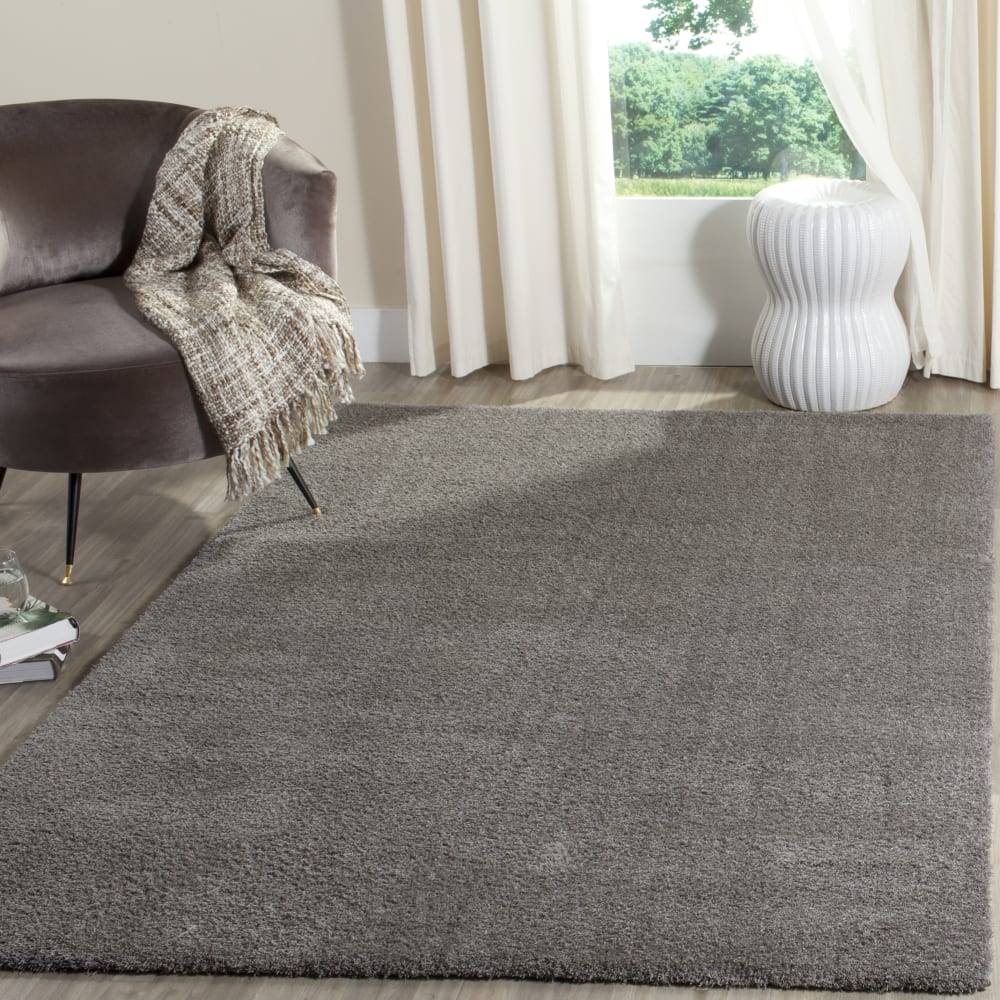 Tapis shag en polyester gris, 122 x 183 cm — vue 3