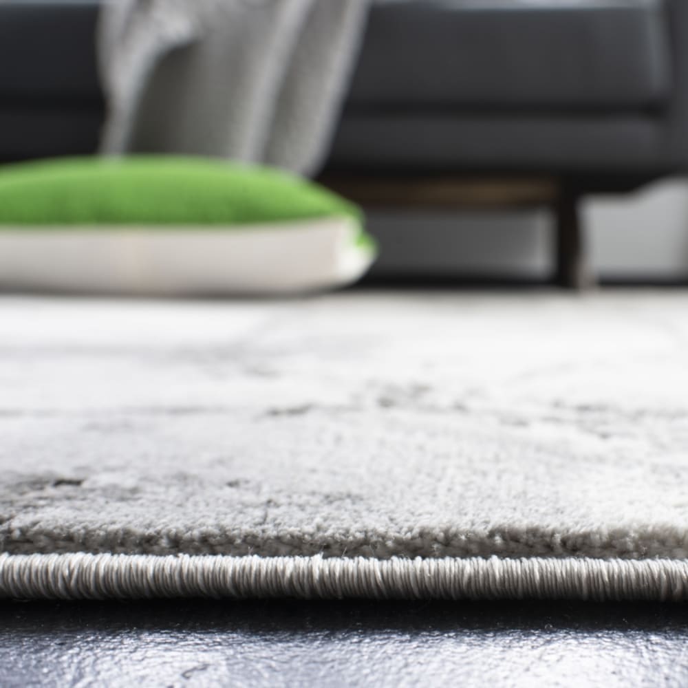 Tapis contemporain en polypropylène gris/argent, 122 x 122 cm — vue 4