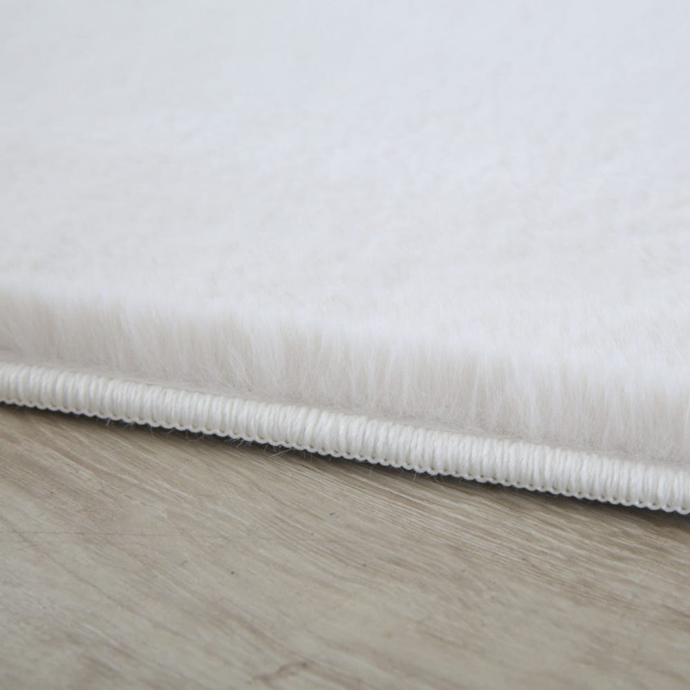 Tapis fausse fourrure toucher doux crème 120x170cm — vue 4
