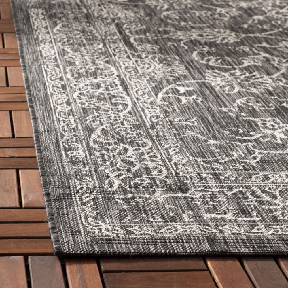 Tapis géométrique en polypropylène noir/blanc, 122 x 170 cm — vue 4