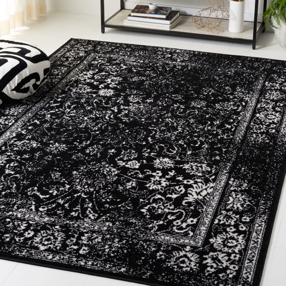 Tapis distressed vintage en polypropylène noir/blanc, 122 x 183 cm — vue 3