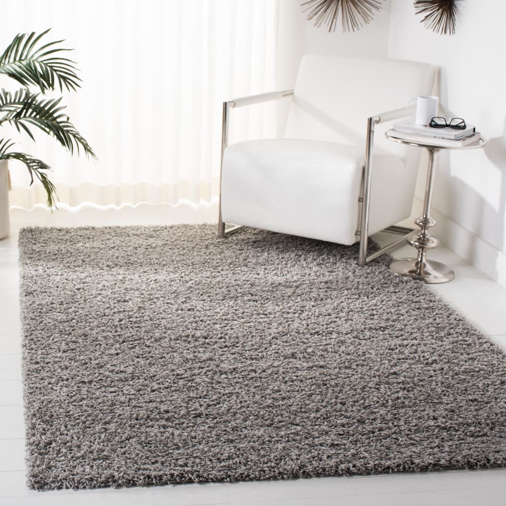 Tapis shag en polypropylène gris, 122 x 183 cm — vue 3
