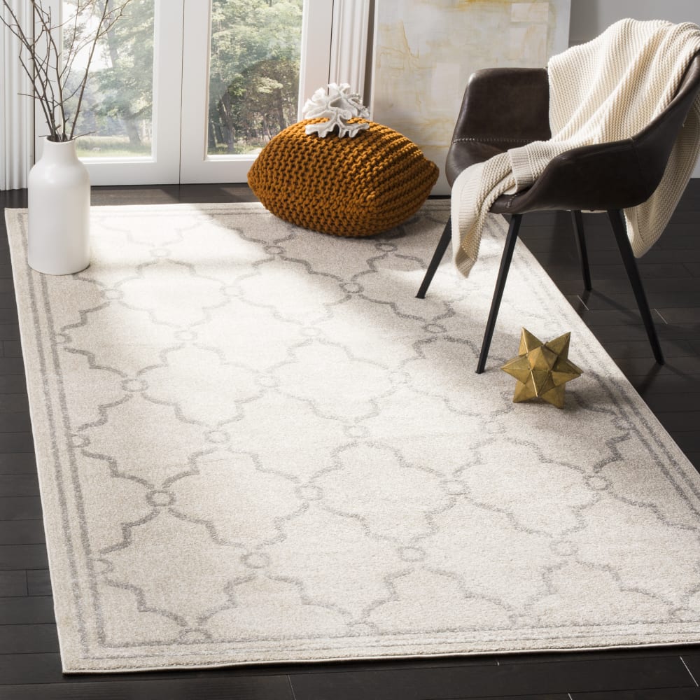 Tapis treillis en polypropylène blanc/gris, 76 x 122 cm — vue 3