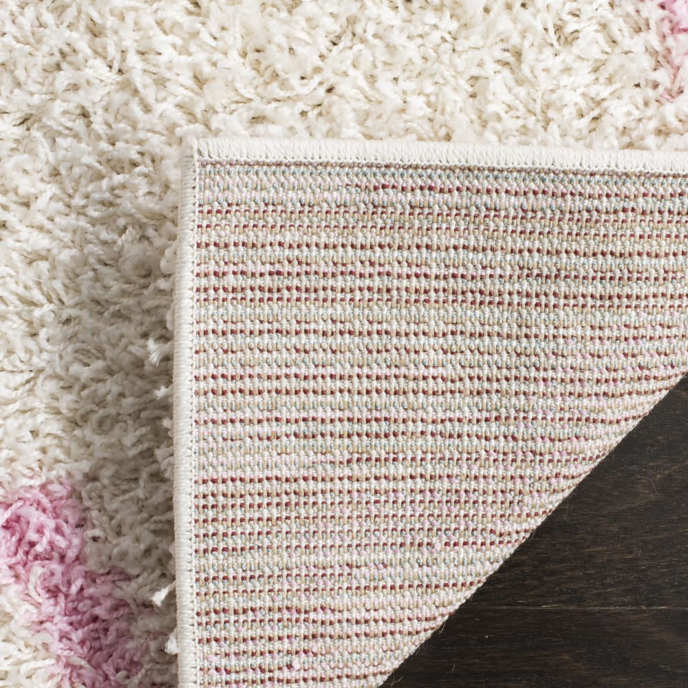 Tapis en polypropylène blanc/rose, 122 x 183 cm — vue 4