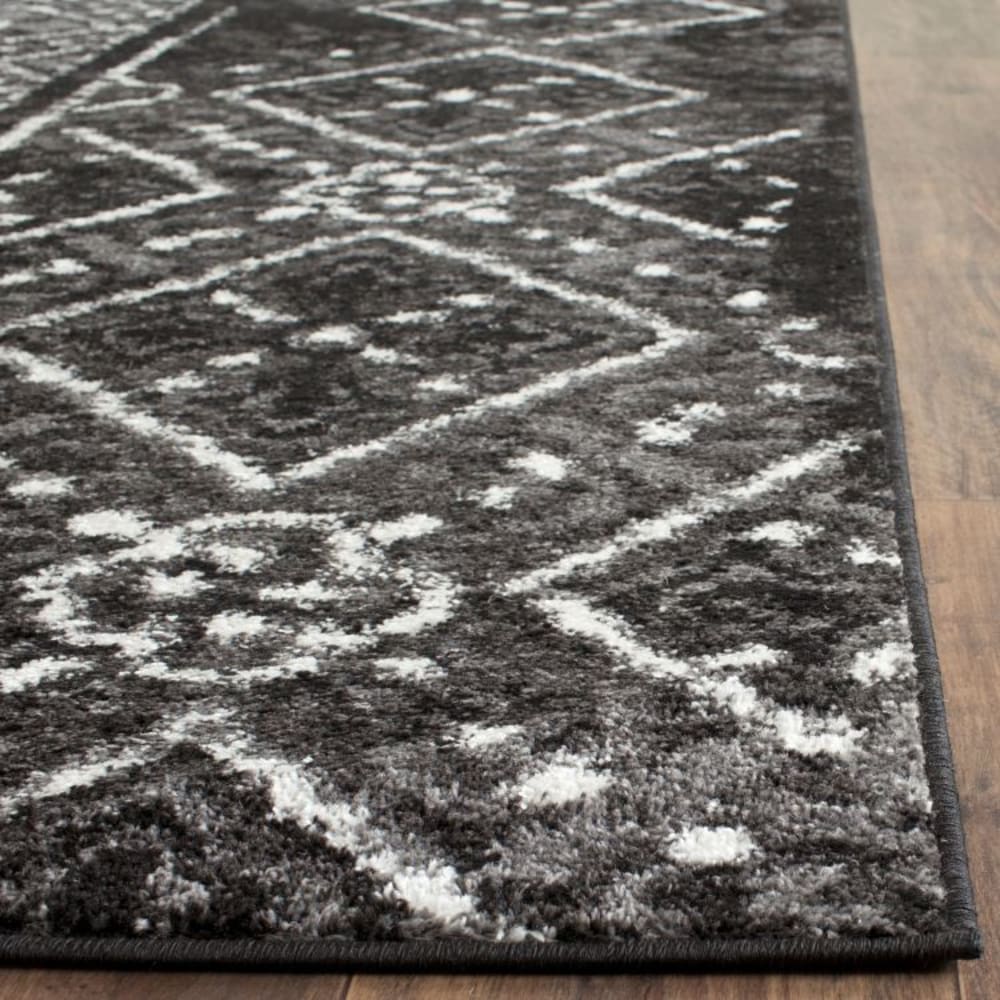 Tapis bohème contemporaine en polypropylène noir/argent, 122 x 183 cm — vue 3