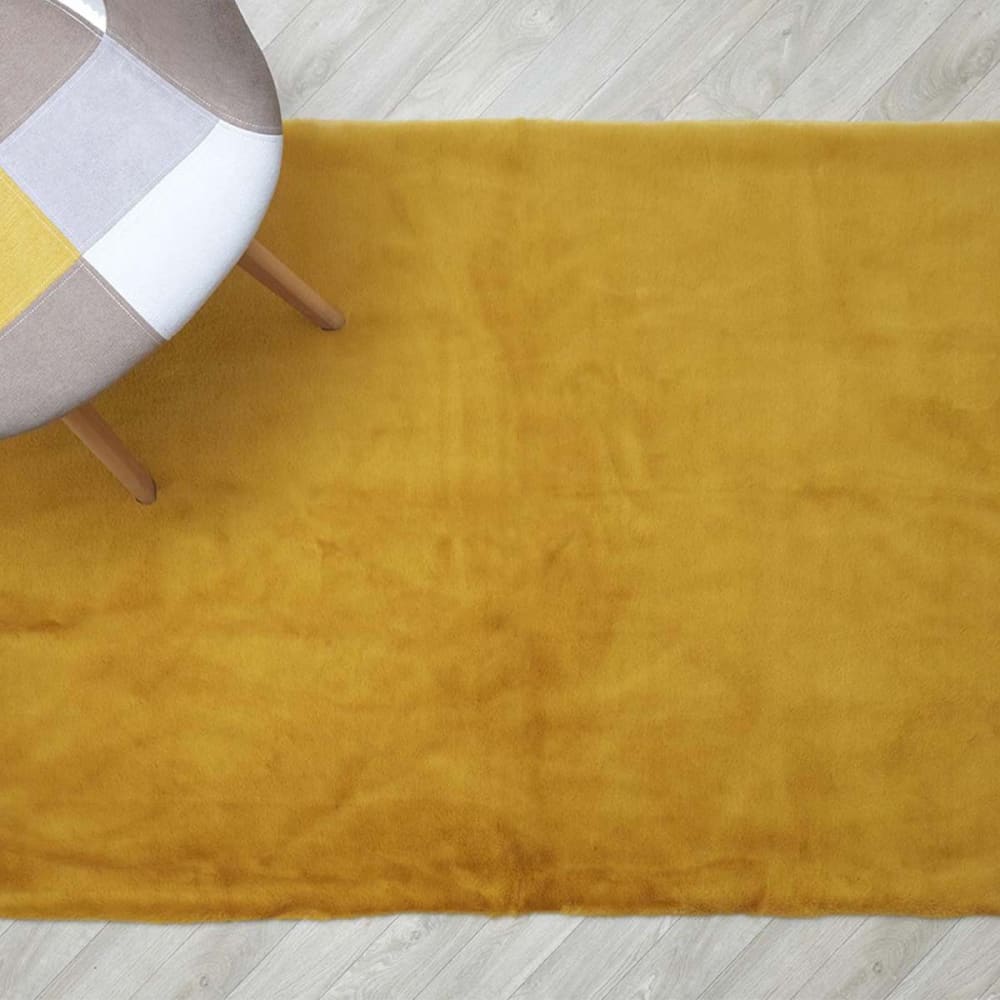 Tapis 120x170cm imitation fourrure fine jaune moutarde — vue 3