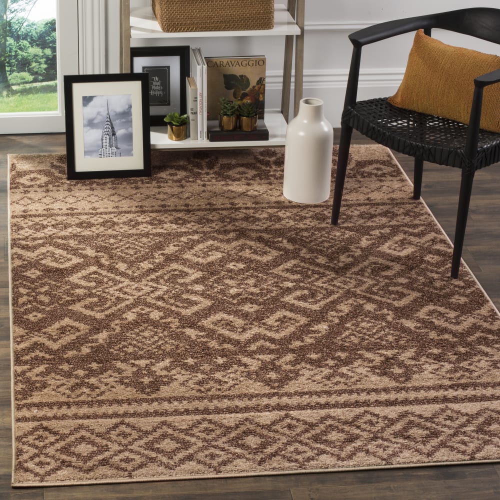 Tapis bohémien en polypropylène brun, 122 x 183 cm — vue 3