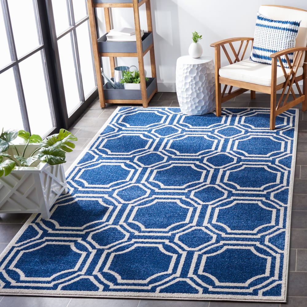 Tapis géométrique en polypropylène bleu/blanc, 122 x 183 cm — vue 3