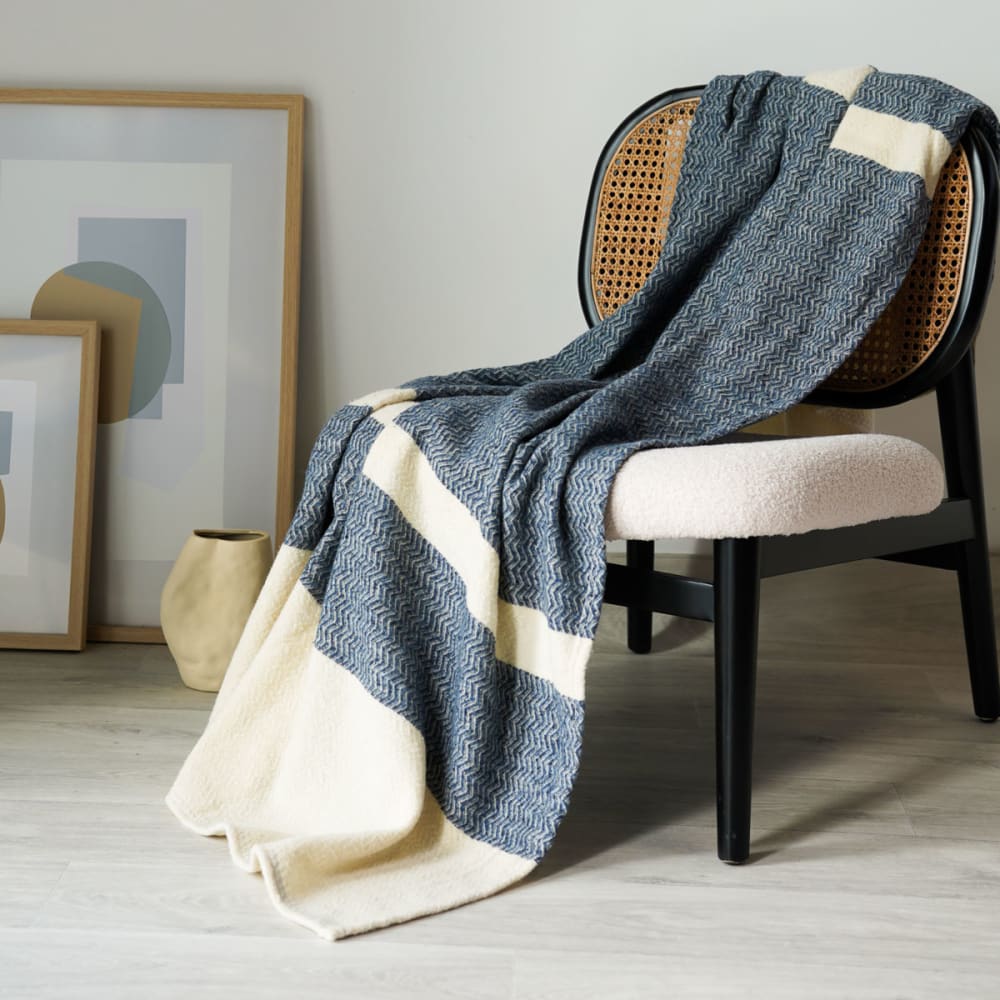 Plaid bleu de prusse 120x180 cm