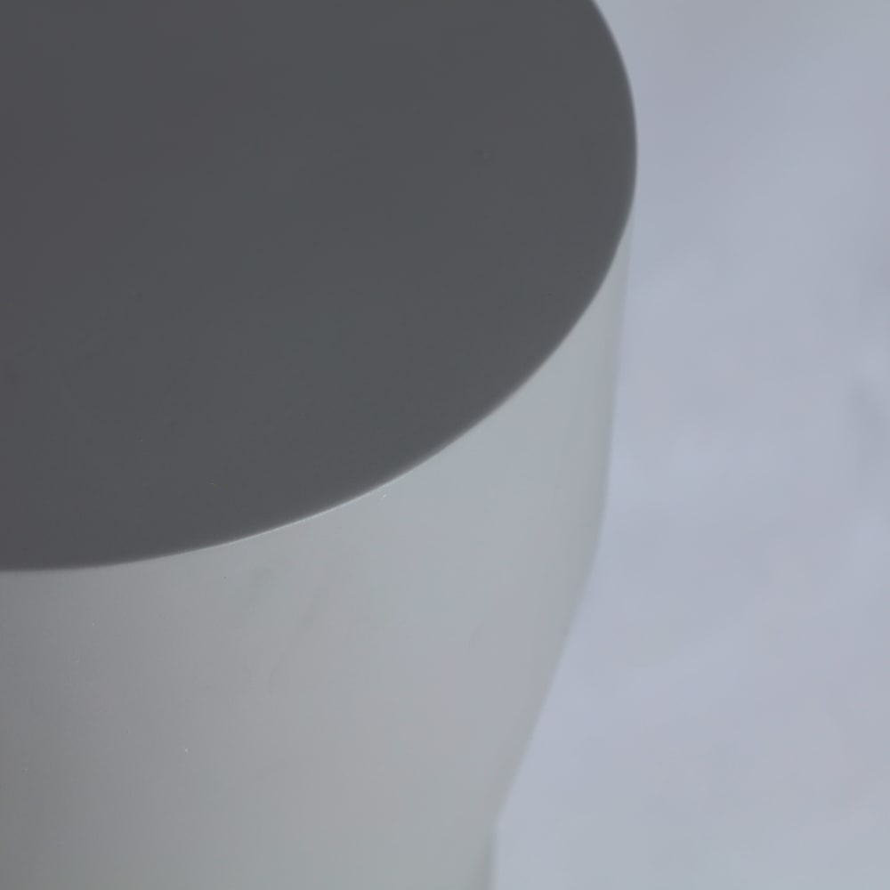 Table basse en béton armé gris  en 31x31x45 cm - Maisons du Monde