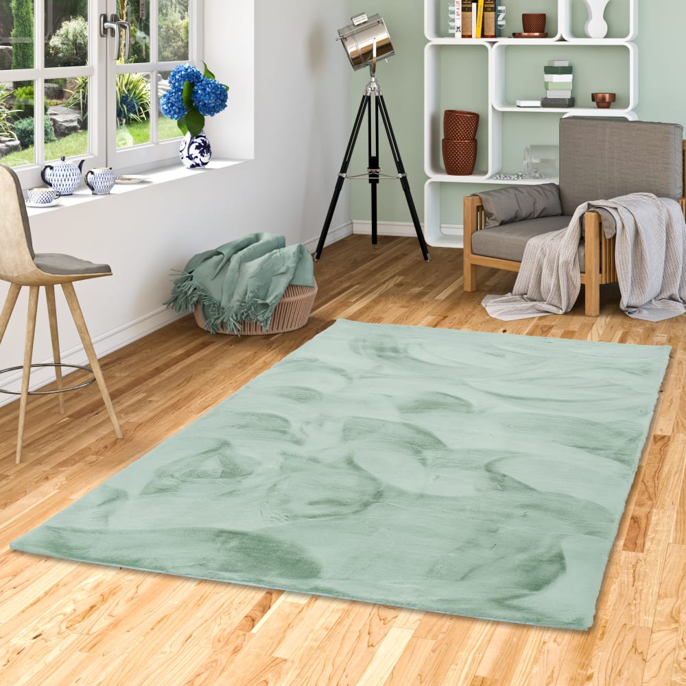 Tapis en fausse fourrure vert menthe 140x180 cm — vue 3