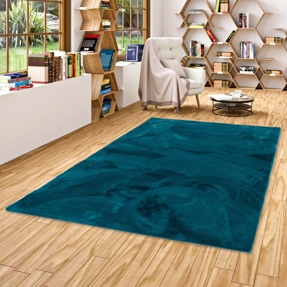 Tapis en fausse fourrure pétrole 60x90 cm — vue 3