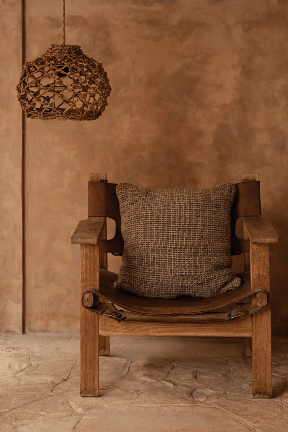 Bazar Bizar Pendelleuchte aus bananenblättern in braun, 45x45x35cm Beige Naturfasern