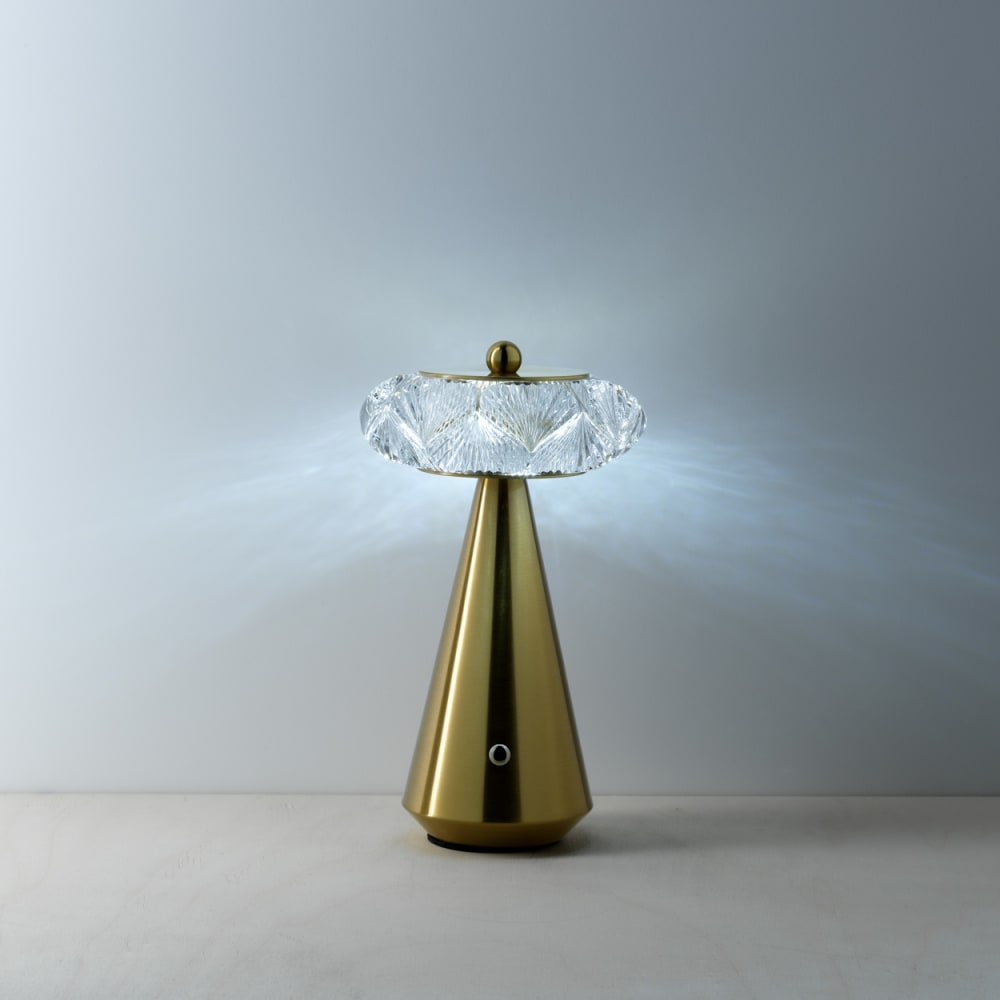 Lampe de table fer et laiton 13,5x13,5x24,5cm — vue 4