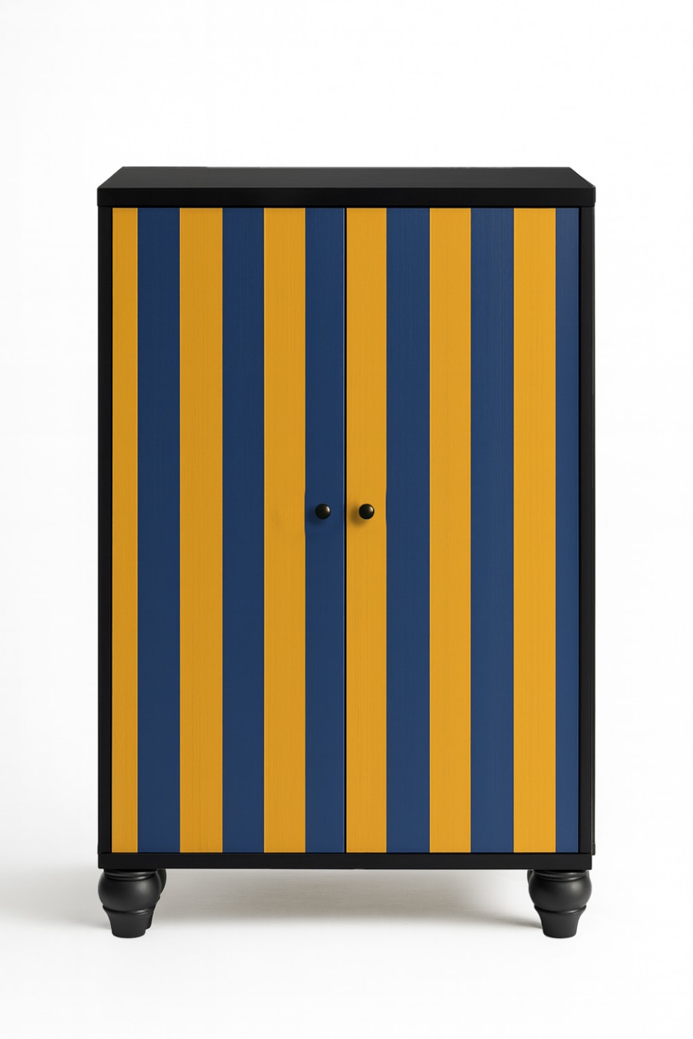 Buffet 2 portes en MDF mélaminé avec charnières à fermeture amortie