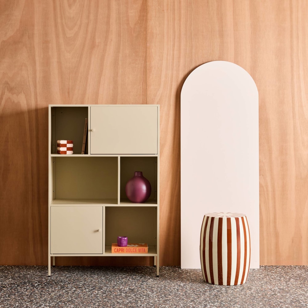 Buffet, meuble de rangement industriel métal crème 6 compartiments