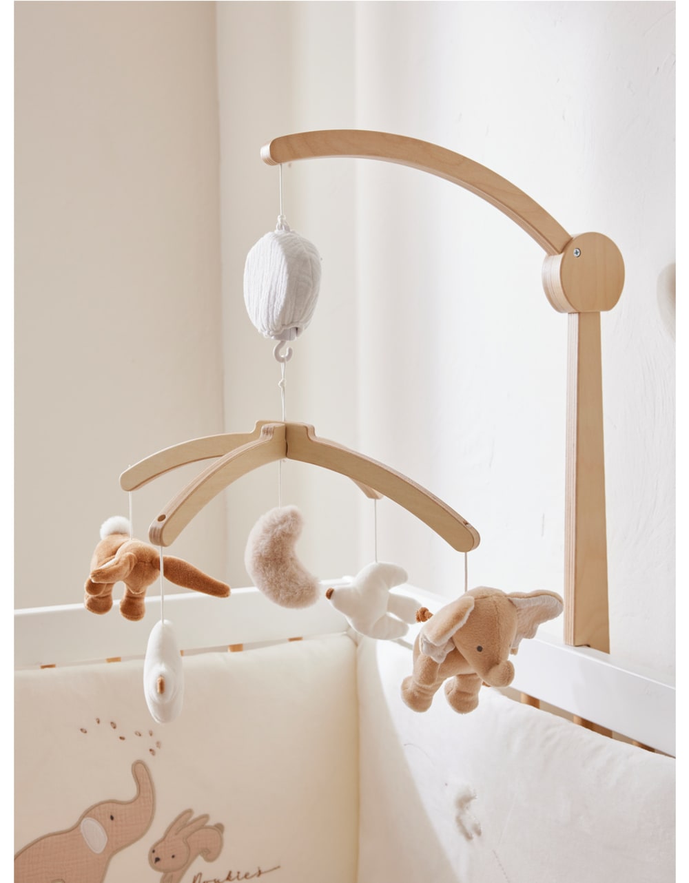 Mobile musical en bois
