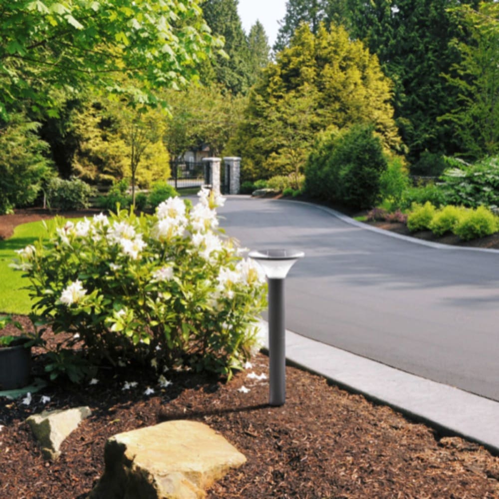 Lampe extérieure solaire puissante