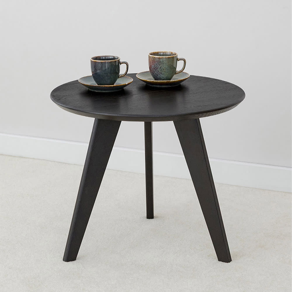 Couchtisch modernes Design aus Naturholz, 50x50x41,5cm, schwarz -