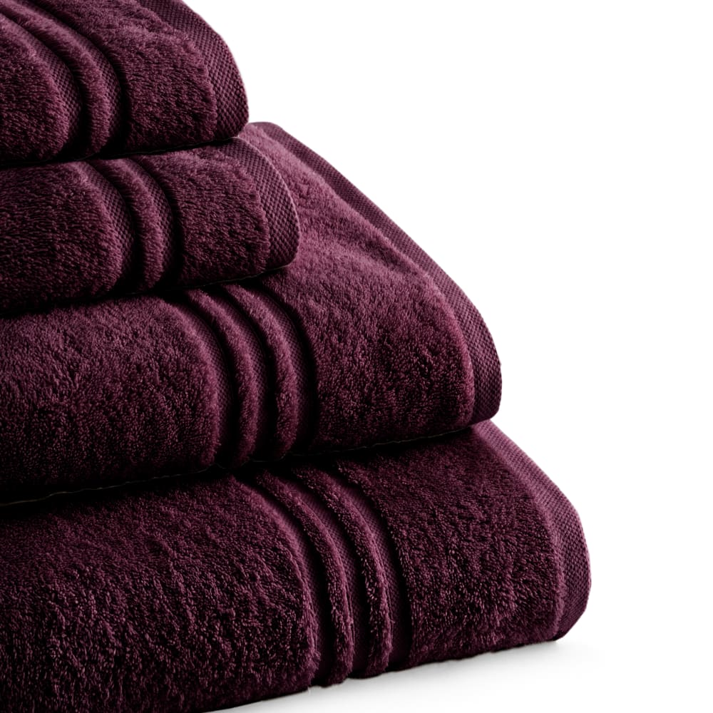 Set mit 4 lila Baumwoll-700g Badetüchern (50x100)+ (70x140) -