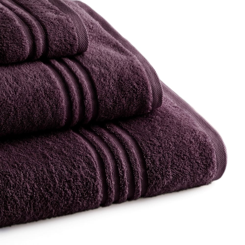 Set mit 3 lila Baumwoll-700g Badetüchern(30x50+50x100+70x140) -