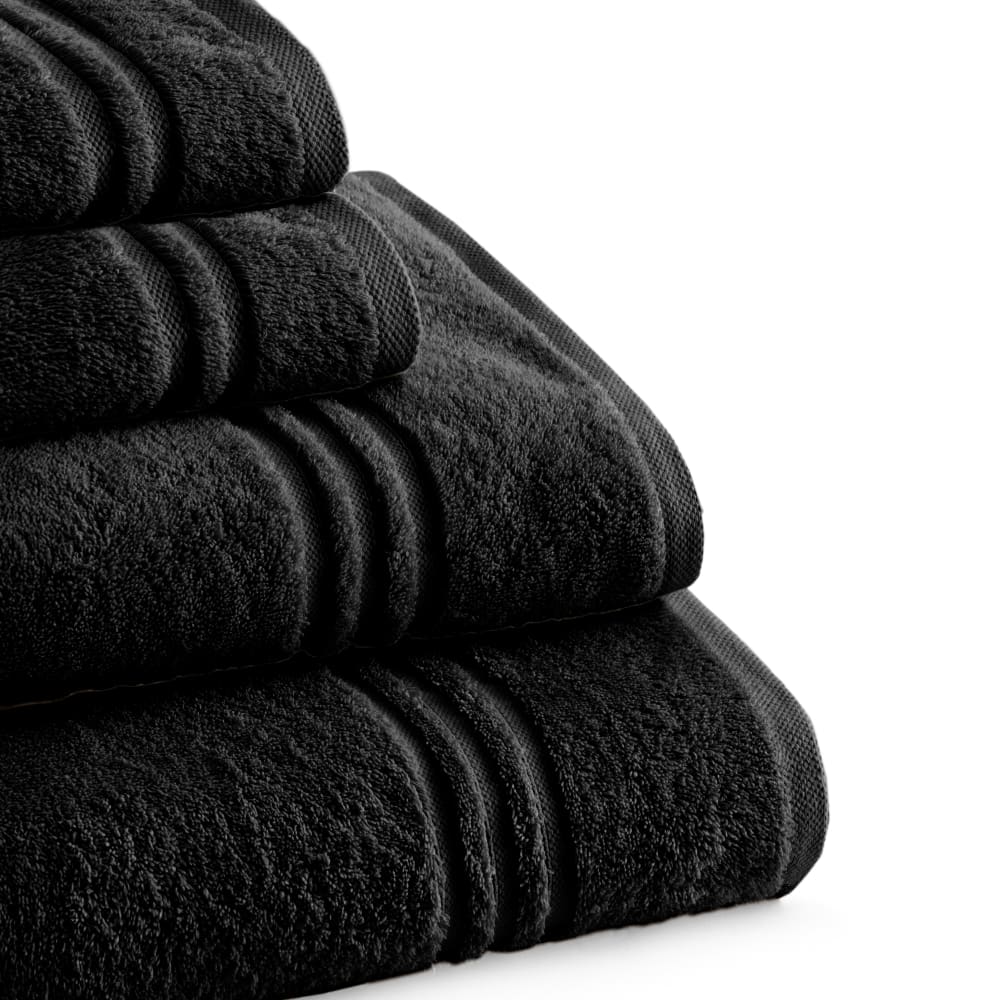 Set mit 4 schwarzen Baumwoll-700g Badetüchern (50x100)+ (70x140)
