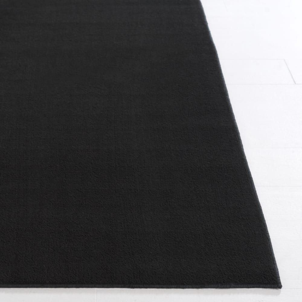 Tapis contemporain en polyester noir, 91 x 152 cm — vue 4