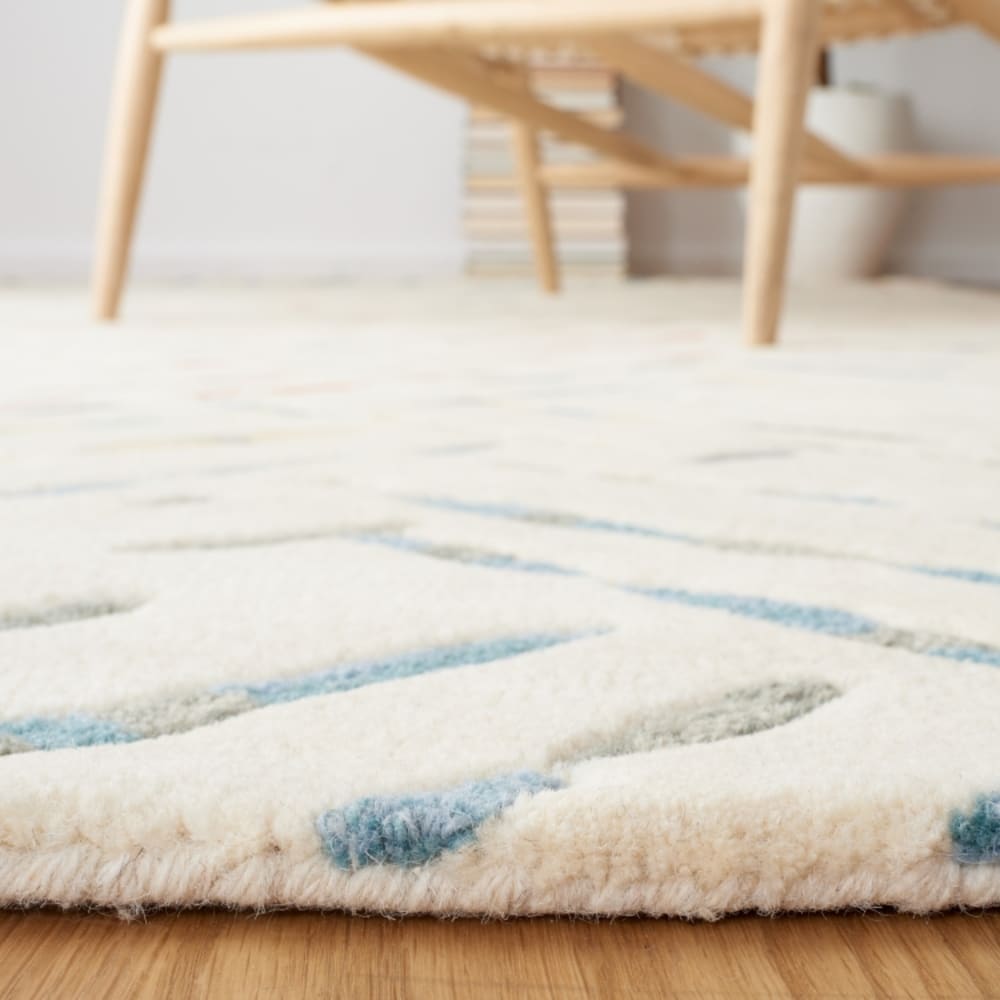 Tapis contemporain en laine blanc/bleu, 69 x 213 cm — vue 4